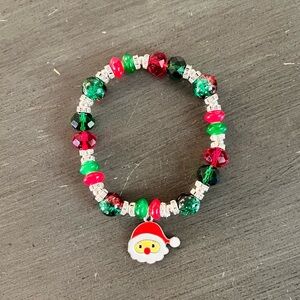 Santa Claus Enamel Pendant Red & Green Bead Stretch Christmas Theme Bracelet
